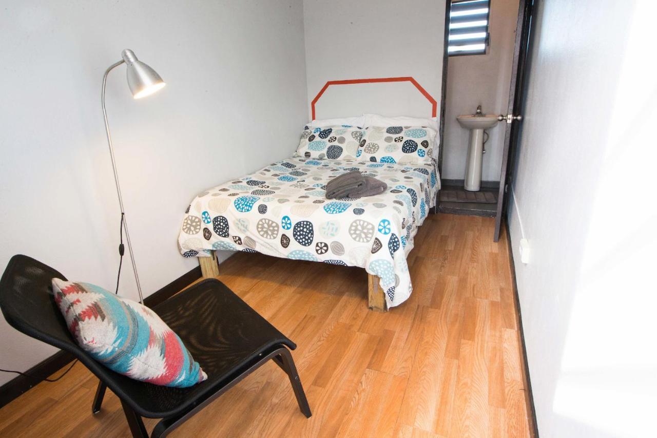Ostello Casa Santurce San Juan Esterno foto